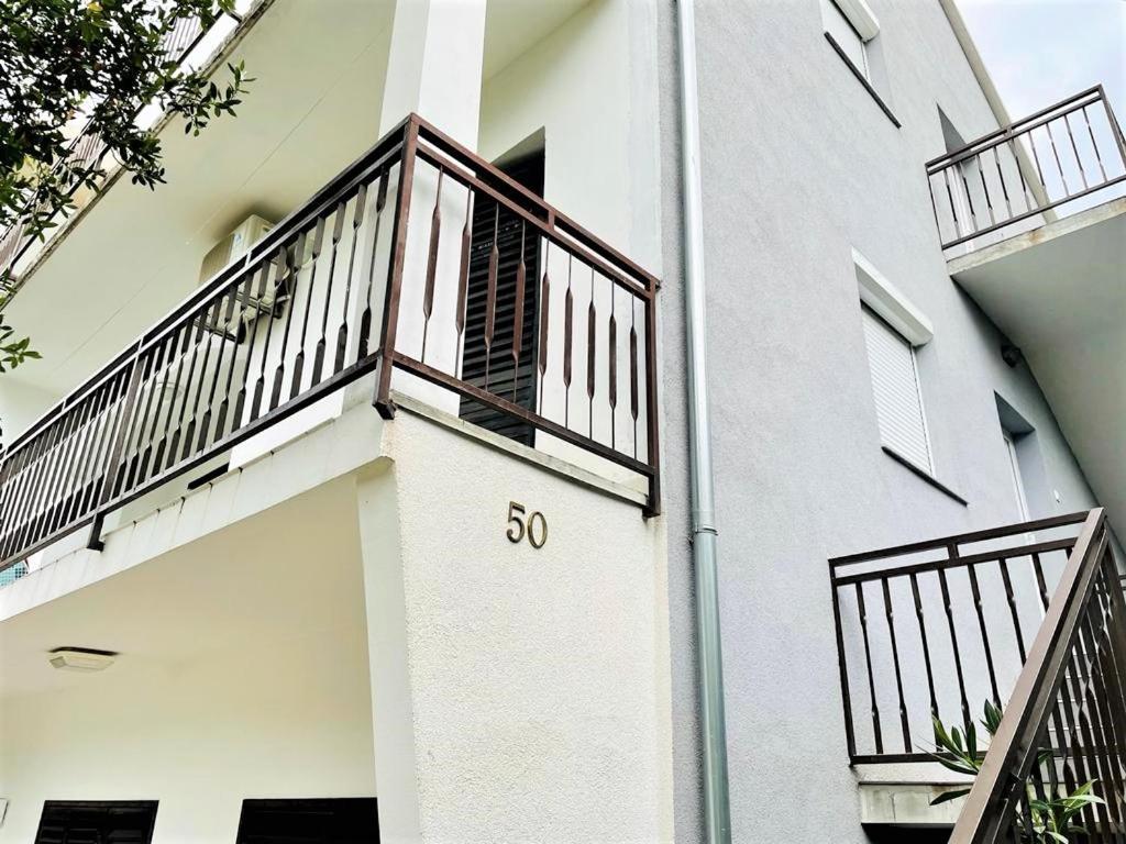 Apartments Ivan Vodice Exterior photo