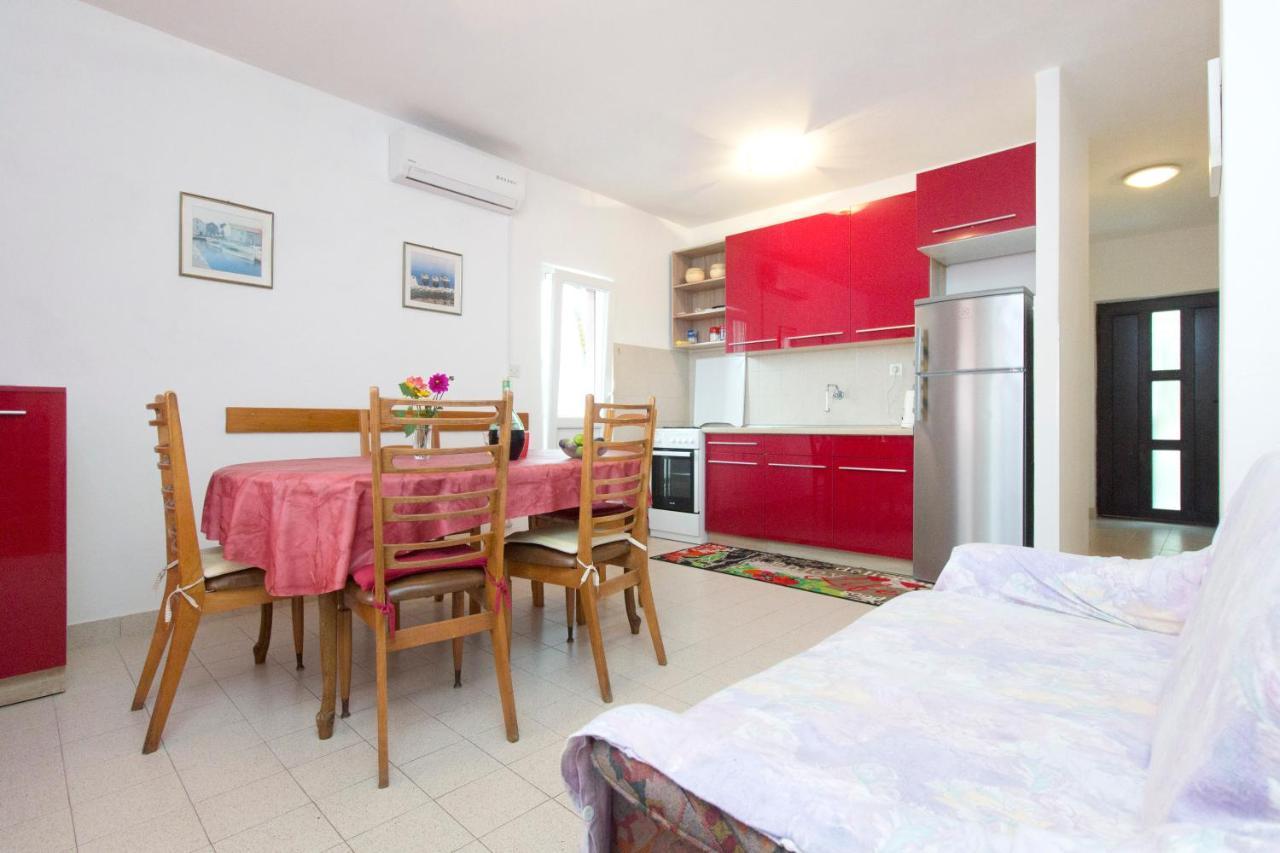 Apartments Ivan Vodice Exterior photo