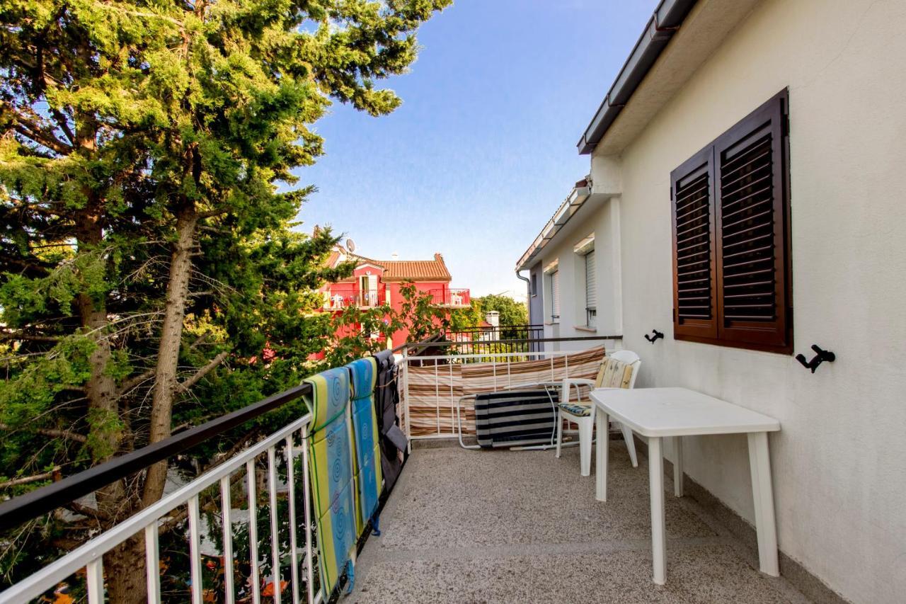 Apartments Ivan Vodice Exterior photo